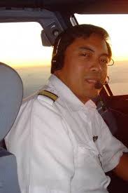 What are the best options for towing aircraft?