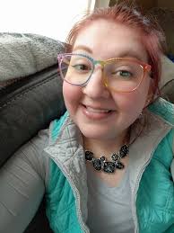 I love my new sparkly recluse earrings so much I had to share.