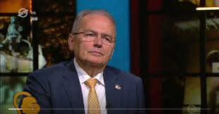 A liberalizmus totálisan fel akarja számolni az ellenfeleit, ennek érdekében félrevezeti és manipulálja az embereket. Thurmer Gyula M5 Video A Magyar Munkaspart Hivatalos Honlapja