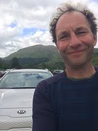 What's the fuss? No fuss!': readers