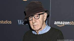 При рождении — а́ллан стю́арт конигсберг (англ. Woody Allen Will 68 Millionen Von Amazon Aktuell Amerika Dw 08 02 2019