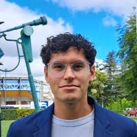 20+ perfiles de «Erwin Flores»