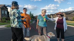 Do Americans know and trust their neighbors, and would they help them? |  Pew Research Center