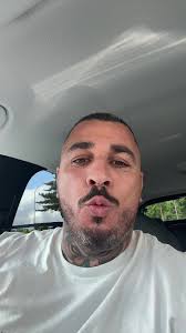 Video di misterpellapazzofamily1 (@misterpellapazzofamily1) con 雨的印记(钢琴)