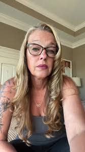 Katelyn Whitlock's Instagram, Twitter & Facebook