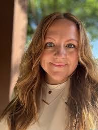 Amanda Degennaro's Instagram, Twitter & Facebook