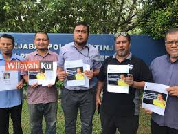 Walaupun ada beberapa kesulitan di bank tadi tapi berkat kesabaran aku menunggu akhirnya selesai juga. Fitnah Mat Sabu Ketua Pemuda Amanah Buat Laporan Polis Gesa Siasat Pemilik Akaun Facebook Wilayahku