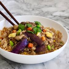 Easy 15 Minute Chicken Eggplant In Garlic Sauce Ministry Of Curry Recipe Garlic Sauce For Chicken Chicken Eggplant Garlic Sauce