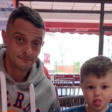 Fundraiser for Vicky Coe by Robyn Deakin : Help Steve Smith's Family