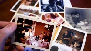 Il s'agit seulement d'une réflexion inconsciente sur l'avenir. Lorsqu Un De Vos Parents Decede Gerer Le Deuil De Votre Mere Ou De Votre Pere