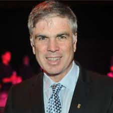 Riachuelo, do acionista Flávio Rocha, anunciou mega dividendo após venda do  Shopping Midway Mall A Guararapes, controladora da rede Riachuelo, emplacou  a venda do shopping Midway Mall por R$ 1,61 bilhão -