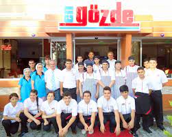 En Gozde Pide Corba Kebap Doner Ve Kahvalti Salonu Bostanli