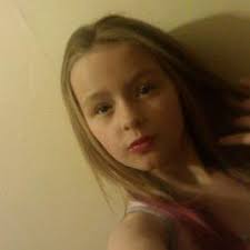 mia Hunter (@miamoopot)