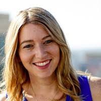 Katie Lynch's Instagram, Twitter & Facebook