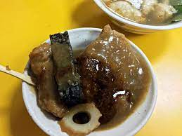 士林甜不辣大東路上的二十年老店 隔壁松品臭豆腐很酥黃金泡菜也好吃 food desserts ice cream