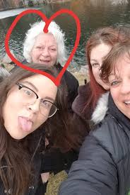 Prayer request for mom with breast cancer