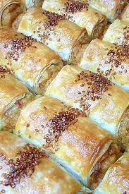 patatesli borek tarifi ozel sosu ile disi citir ici yumusacik kolay borek gida soslar tarifler