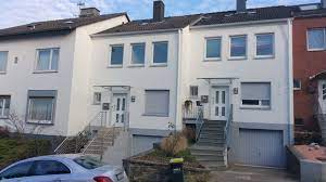 Makler oder privatanbieter anschreiben und schon bald im gebiet essen eine immobilie finden. Haus Zu Vermieten 45276 Essen Steele Konigsteele Steele Mapio Net