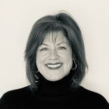 Michael Kana's Instagram, Twitter & Facebook