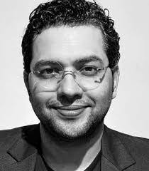 Rayza Collazo's Instagram, Twitter & Facebook