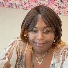 Latifah Thomas's Instagram, Twitter & Facebook