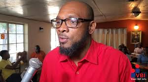 Augustin Saint-Cloud, roi du Vodou haïtien, accueille favorablement le  choix de Garry Conille comme Premier ministre. Le leader vodouisant  encourage le nouveau locataire de la Primature à rassembler autour de lui  toutes