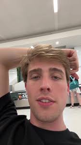 borsoi (@pocketgallery)’s videos with original sound