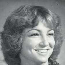 Amanda Paolucci's Instagram, Twitter & Facebook