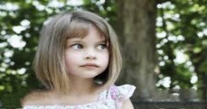 هاذي التسريحة مشابهة شوي للتسريحة الاولى بس استبدلت تسريحة الكعكة بلذيل حصان وكمان الفرق في قصة الشعر هنا عدها الغرة بس قصة الغرة مختلفة والي هي غرة قصيرة لاكن تاركة الجوانب طوال. Ù‚ØµØ§Øª Ø´Ø¹Ø± Ù„Ù„Ø§Ø·ÙØ§Ù„ Ø§Ù„Ø¨Ù†Ø§Øª Ù‚ØµØ§Øª Ø´Ø¹Ø± Ù„Ù„Ø§Ø·ÙØ§Ù„ Ø§Ù„Ø¨Ù†Ø§Øª