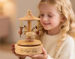 1990 Hamilton Gifts Fozzy Bear “let Me Be Your Teddy Bear” Music Box-  Vintage Muppets Fozzie Bear Elvis Presley Rotating Music Box