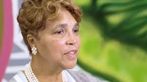 Tina Cade's Instagram, Twitter & Facebook