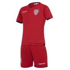 Gain exclusive access to our players, go behind the scenes with our teams and be the first to see the latest innovations in. Cagliari Shirts Cagliari Shop Foot Store