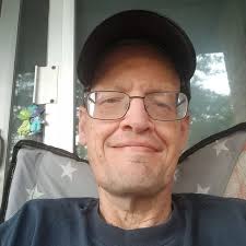 Getting some steps in tonight. Merry Christmas! 🎄🎁 Gym Threads