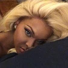 King Amiyah Scott updated their profile picture.