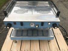 La marzocco's linea line has long been hailed as the northwest workhorse for many commercial users. 2013 La Marzocco Linea 2ee Semi Automatic 2 Group Espresso Machine For Sale Online Ebay