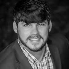 Julie Svardh, Insurance Agent