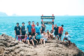 • 4 kuliner khas lampung yang wajib traveler coba, mi khodon sudah ada sejak. Explore Teluk Kiluan Dan Pantai Gigi Hiu Lampung Backpacker Jakarta
