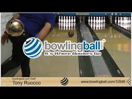 bowlingball.com Pyramid Blunt Force Bowling Ball Reaction Video Review