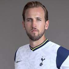 Tottenham forward harry kane has hinted at a move to. Harry Kane On Twitter New Boots