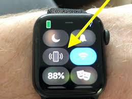 Apple Watch S Best Feature The Ability To Instantly Find Your Iphone Business Insider Apple Watch Apple Watch Features Apple