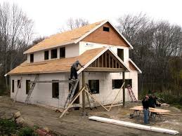 Insulating Concrete Form Icf House Icf Home Insulated Concrete Forms Wood Roof