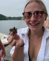 julia russell (@juliarussell24) • Instagram photos and videos