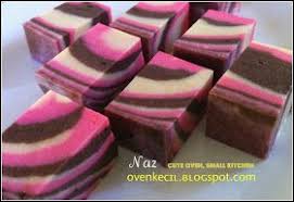 Cute Oven Small Kitchen Puding Roti Marble Roti Desserts Deserts