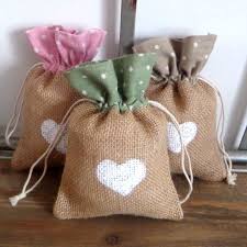 10 Bolsas De Yute Para Bodas O Eventos Con Tela De Por Holaweddings Burlap Gift Bags Burlap Crafts Fabric Crafts