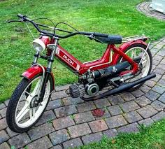 Pin Von Thomas Goderle Auf Puch Maxi Mit Bildern Mofa Puch Maxi Moped
