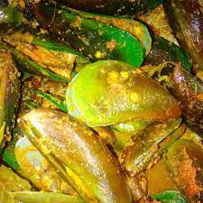 Kerang hijau tidak hanya lezat disantap dengan bumbu kuning. Kerang Hijau Kuah Bumbu Kuning Resep Kerang Hijau Bumbu Kuning Yang Enak Buat Sendiri Lebih Terjamin Kebersihannya Jalur Ilmu