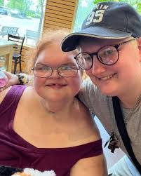 Sean Buck's Instagram, Twitter & Facebook