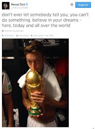 33 transparent png illustrations and cipart matching pokal. Schweini Knutscht Den Poldi Web De
