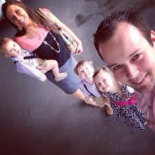 Michelle and jim bob's eldest son, josh and his wife anna. 100 Josh And Anna Duggar Ideas Duggars 19 Kids And Counting Duggar Family