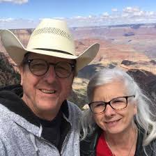 Difficulty closing doors with force and opening with one hand